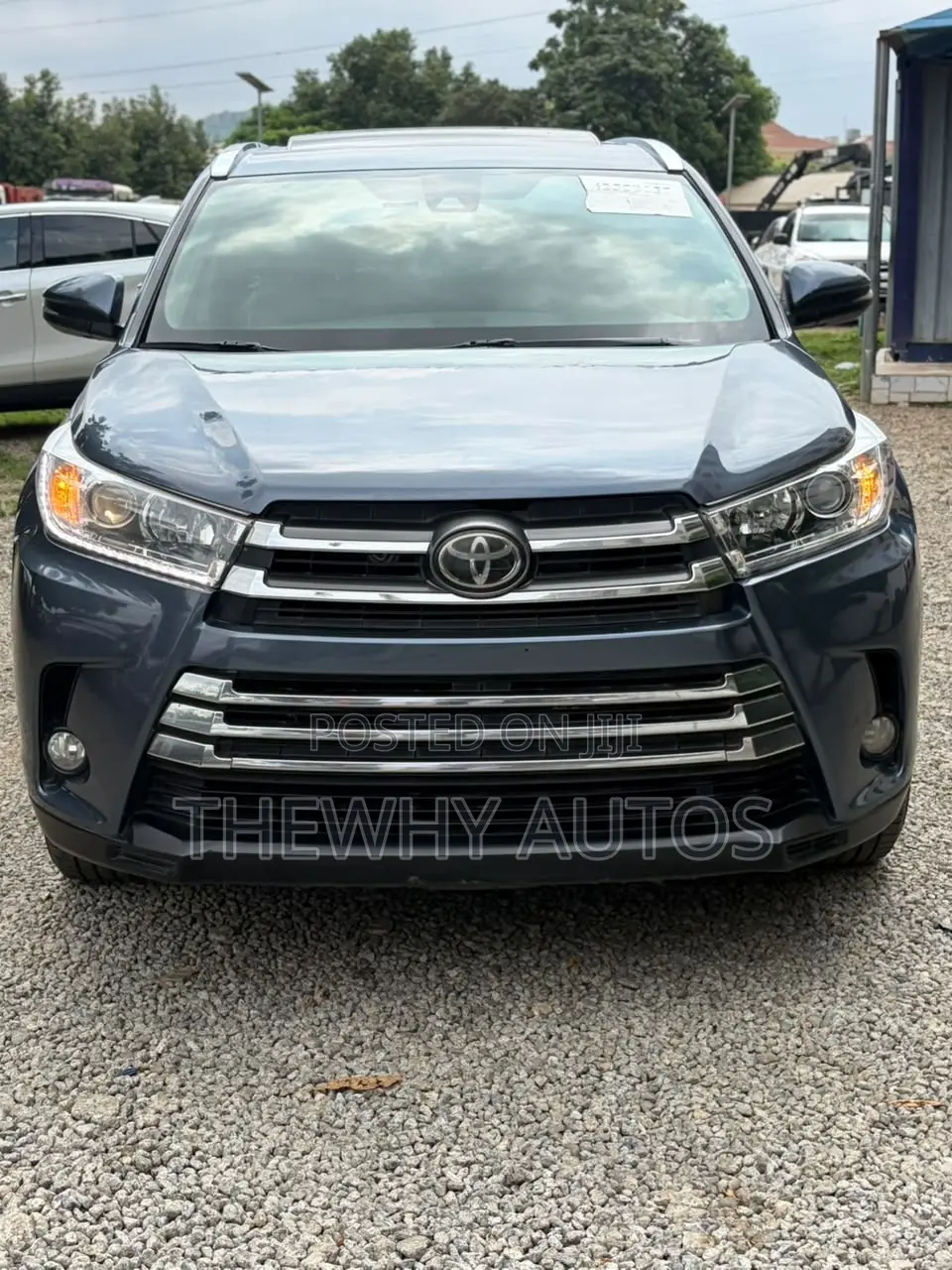 Toyota Highlander Limited 4x2 V6 (3.5L 6cyl 8A) 2017 Blue