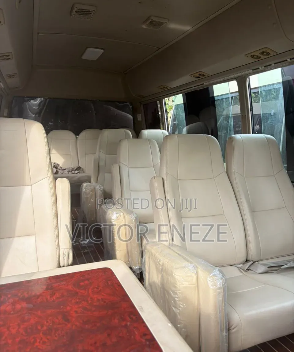 Toyota Coaster 2017 Gold