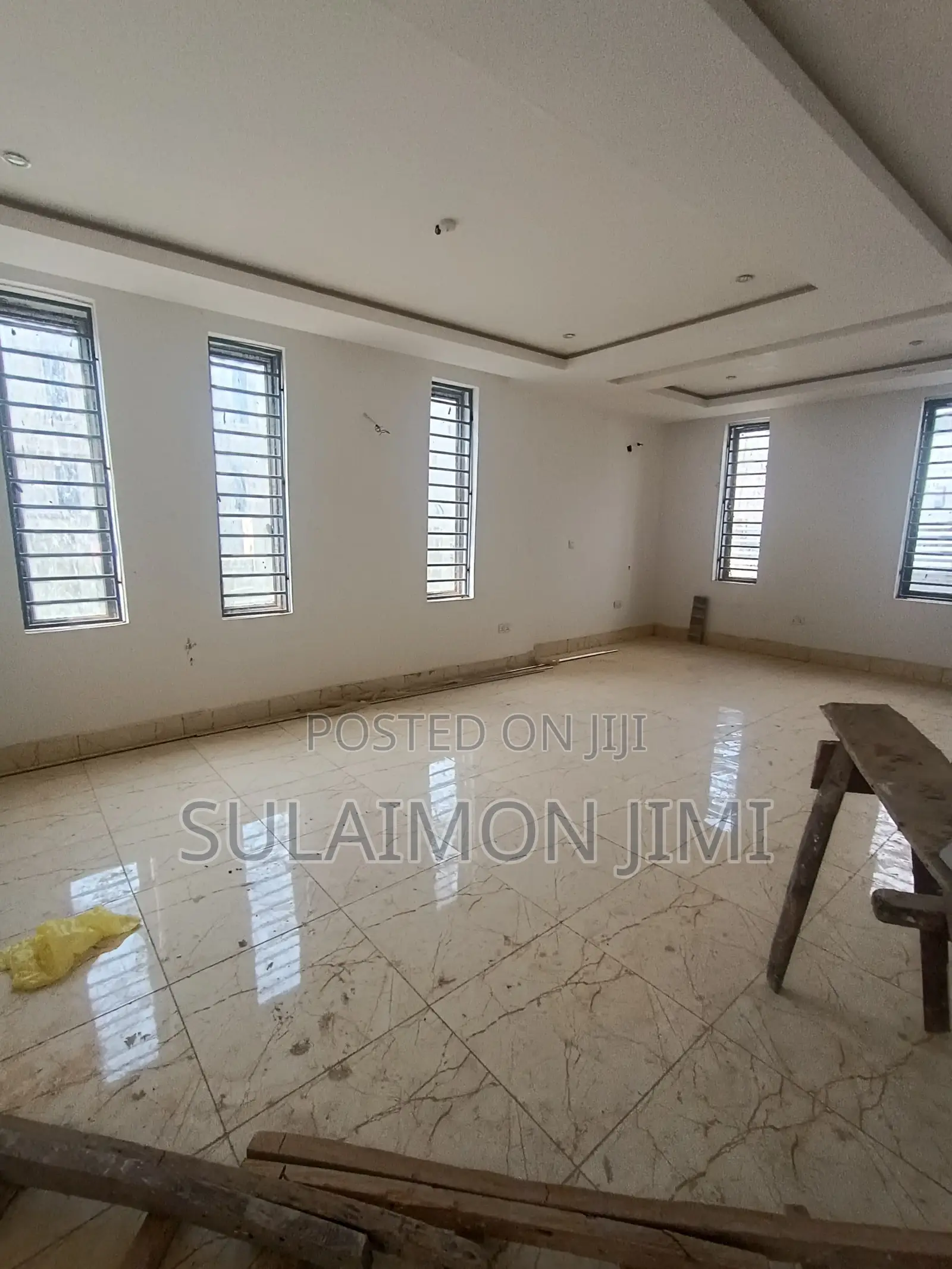 4bdrm Duplex in Hebron Estate, Zone B for sale