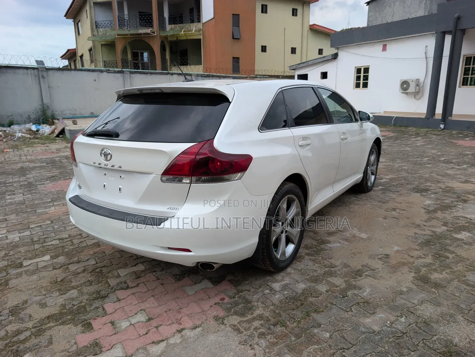 Toyota Venza 2013 White