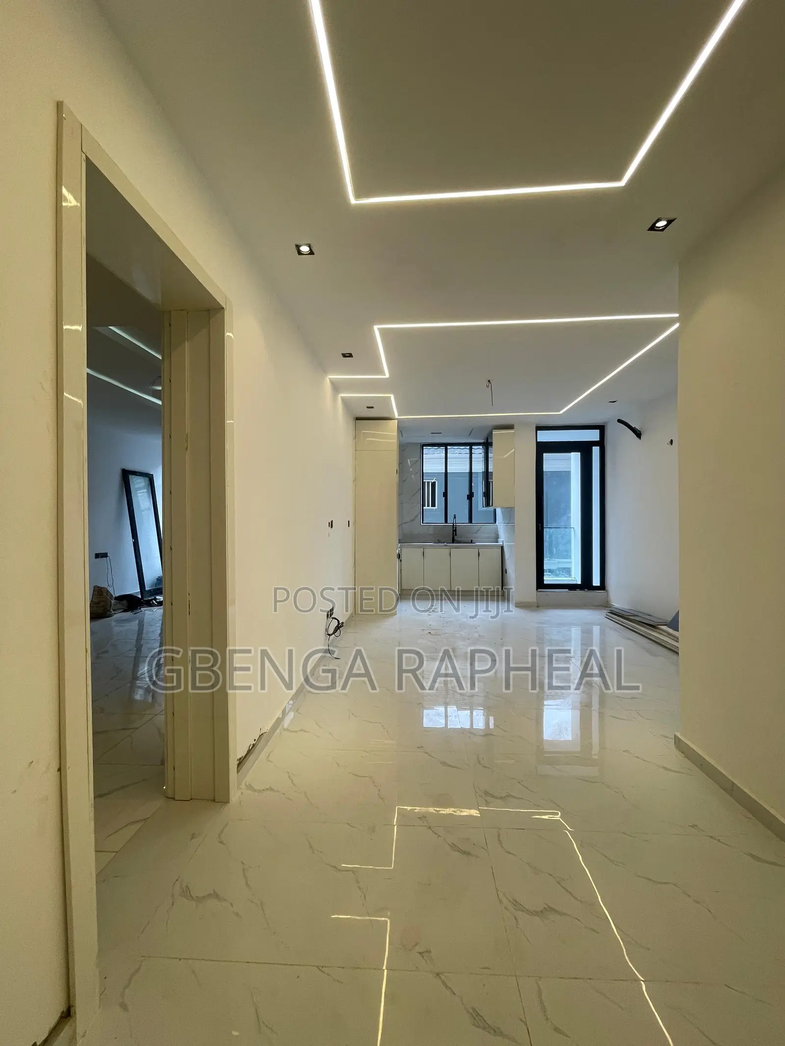 2bdrm Block of Flats in Ikate for sale