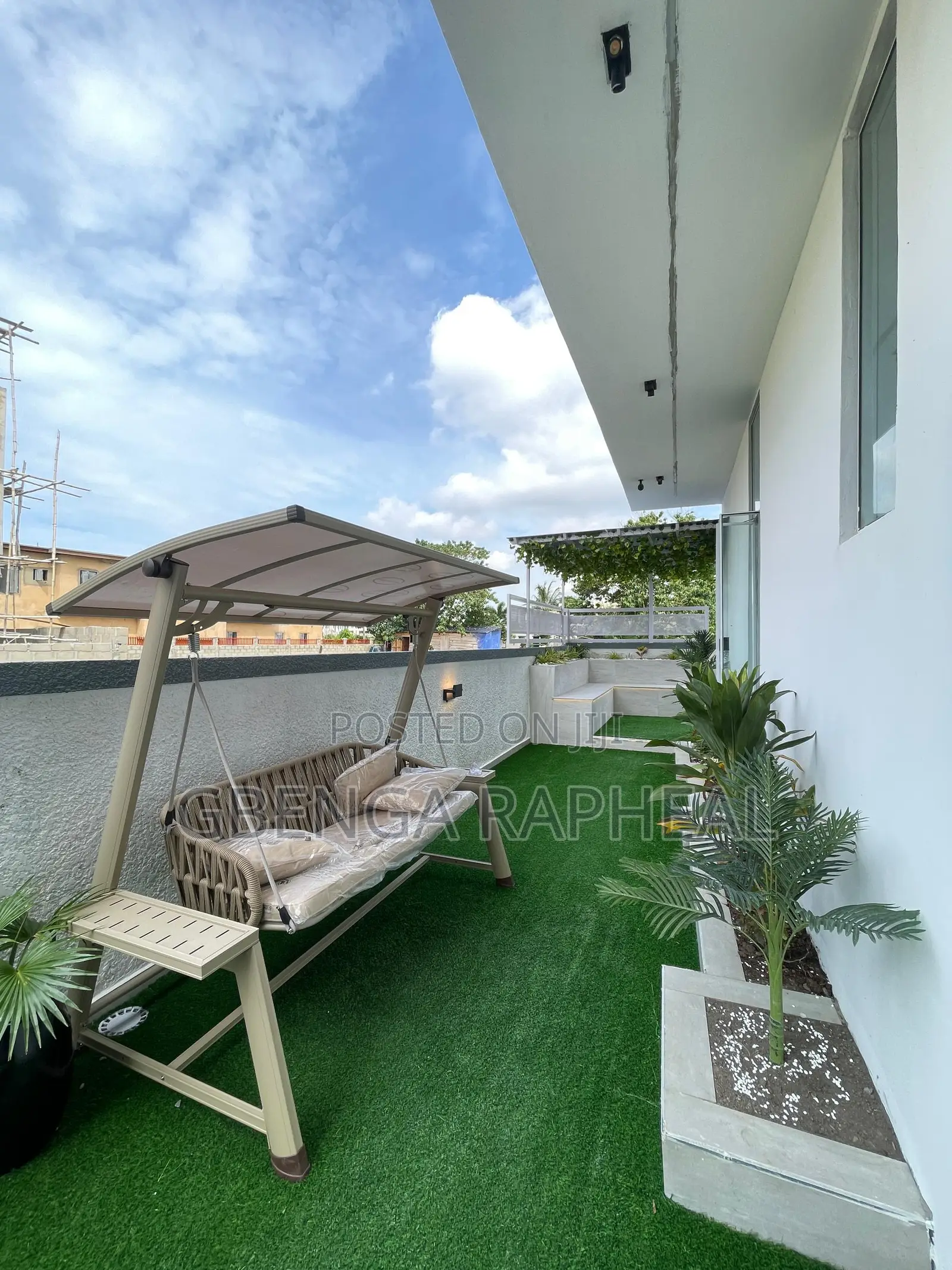 5bdrm House in Lekki Phase One for sale