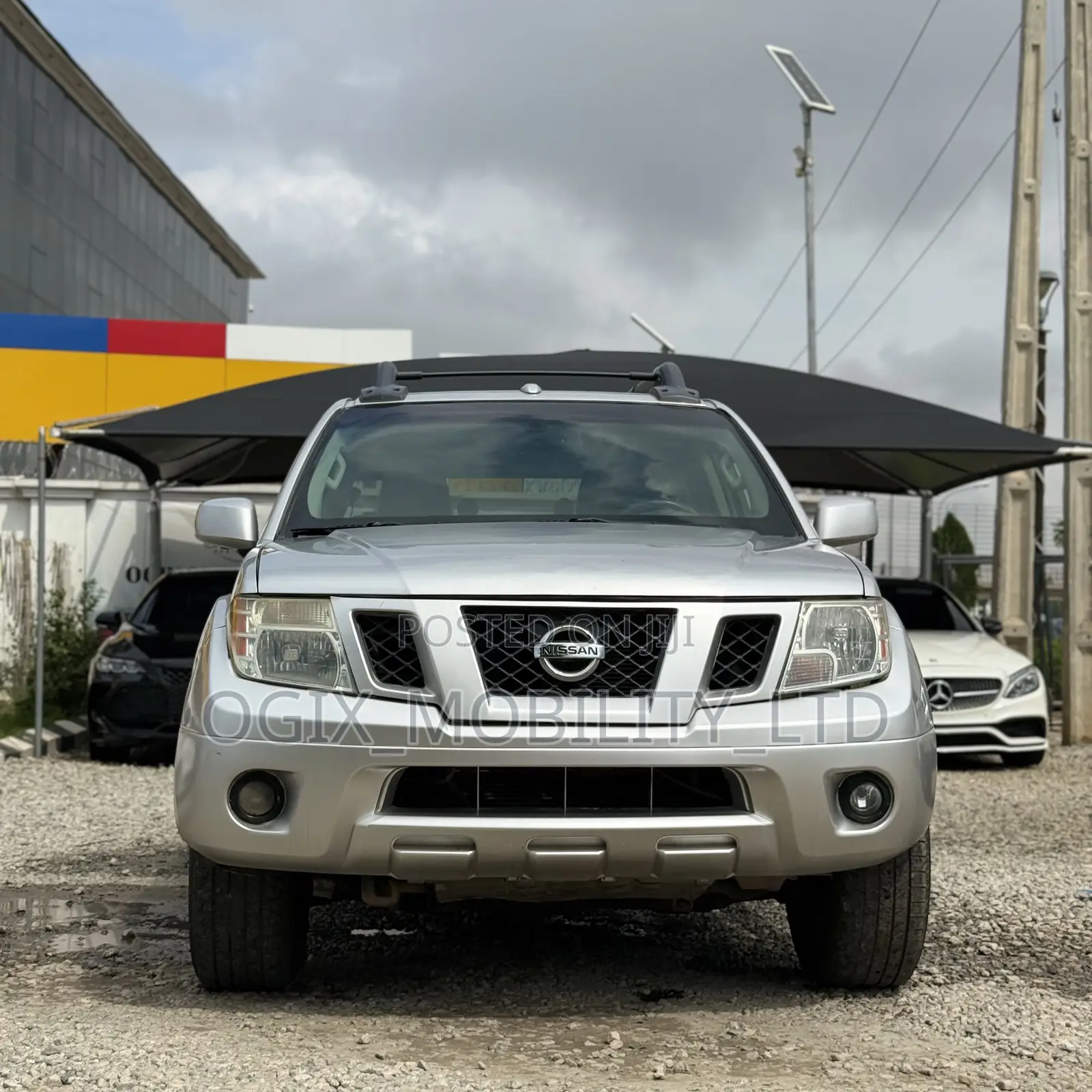 Nissan Frontier 2012 Silver