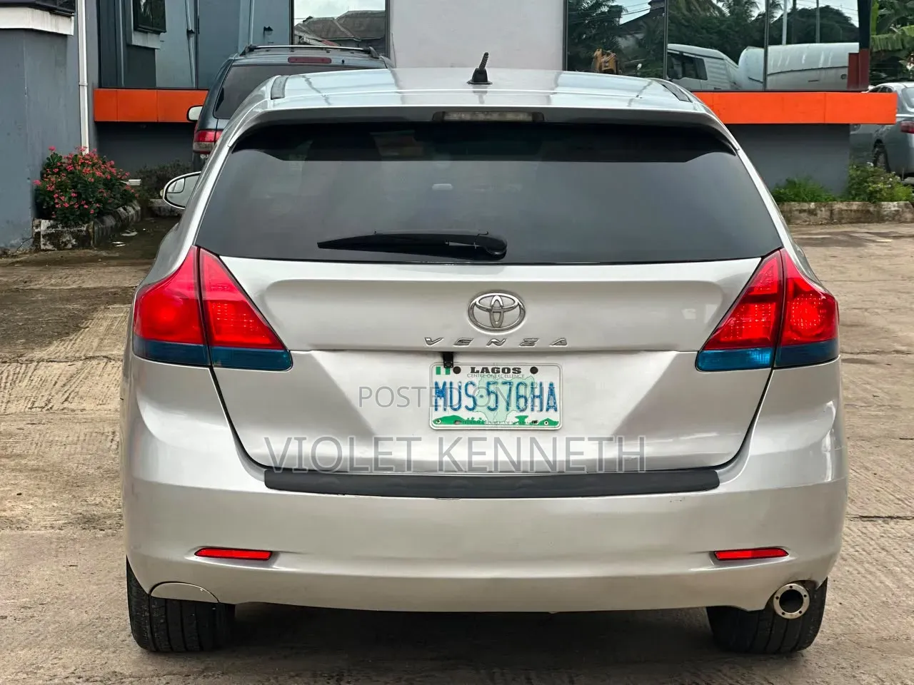Toyota Venza 2010 Silver