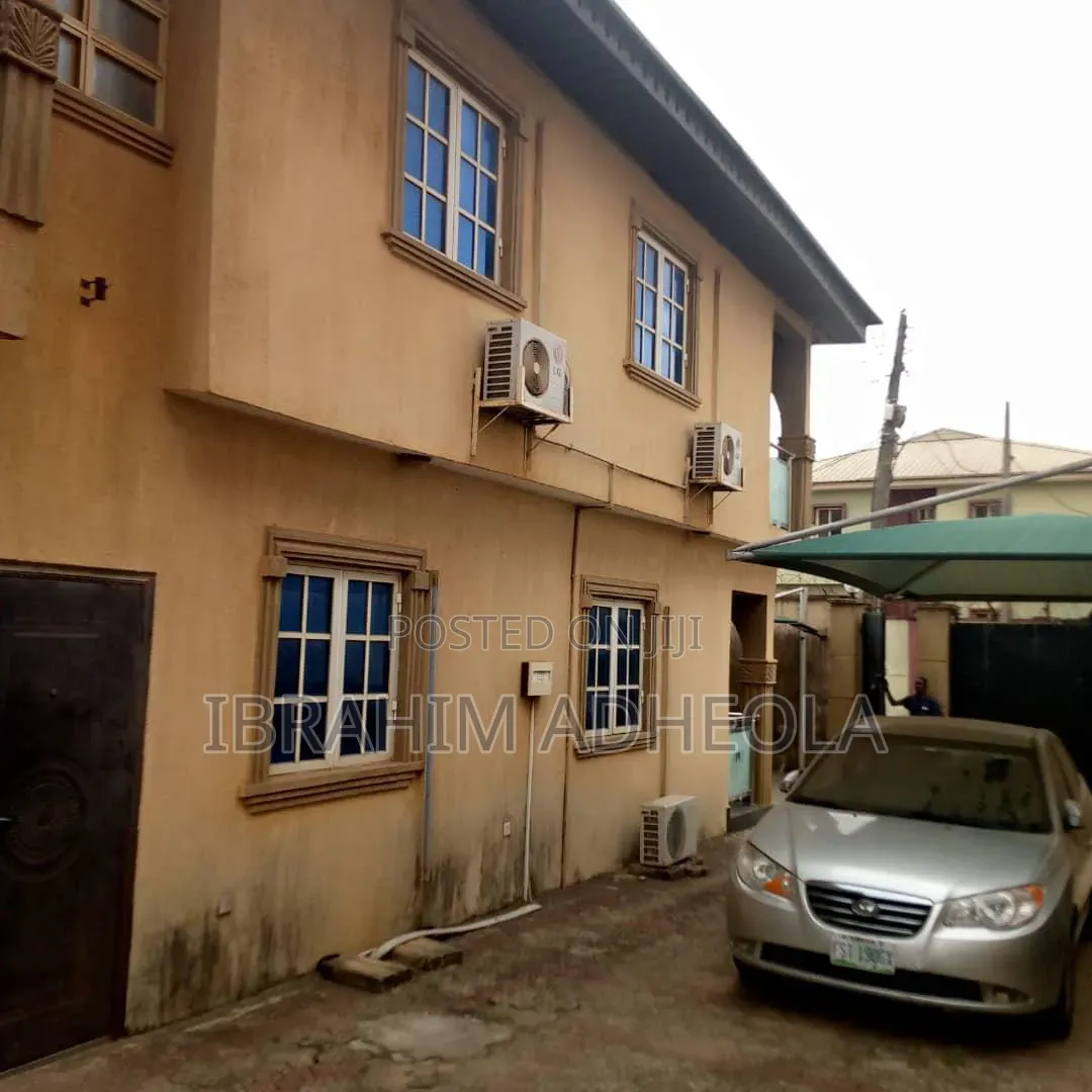 5bdrm Duplex in Isokan Estate Agric for sale