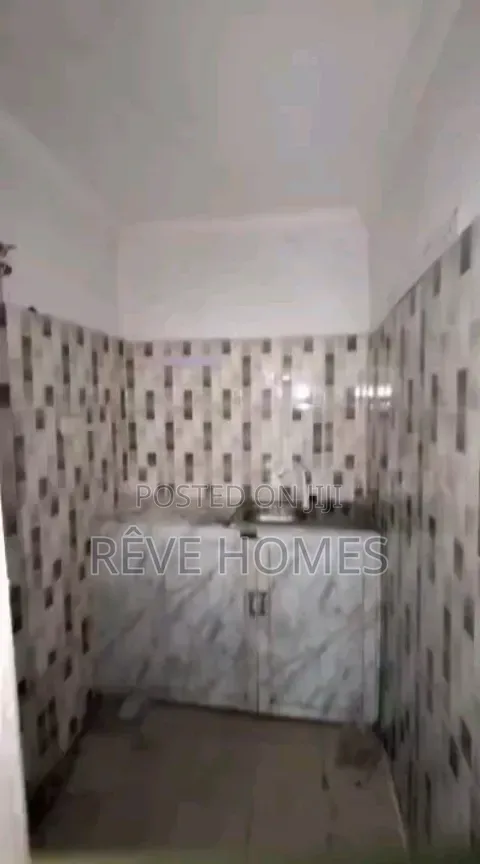 1bdrm Apartment in Shomolu / Shomolu for rent