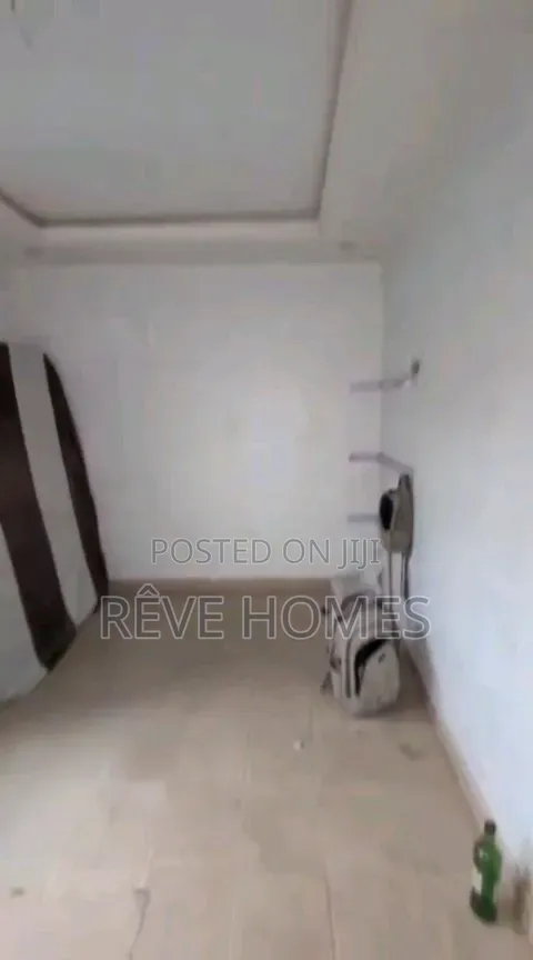1bdrm Apartment in Shomolu / Shomolu for rent
