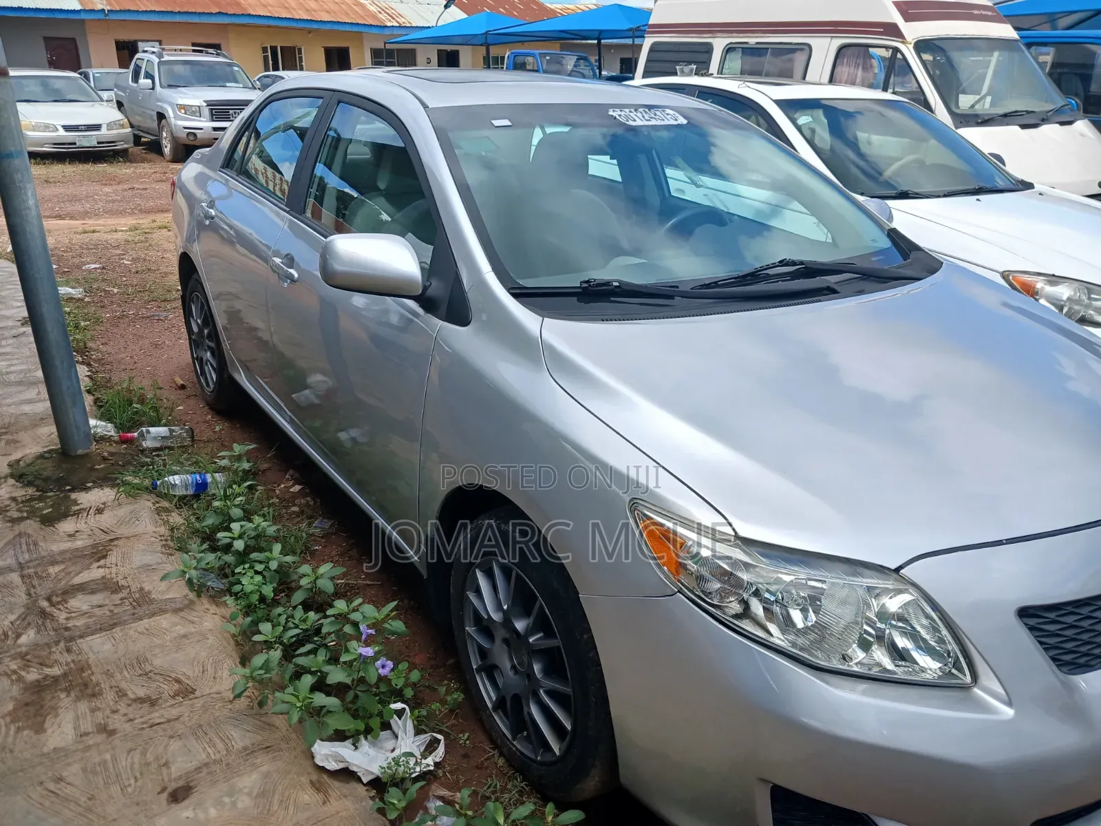 Toyota Corolla XLE 4dr Sedan (1.8L 4cyl 4A) 2010 Silver