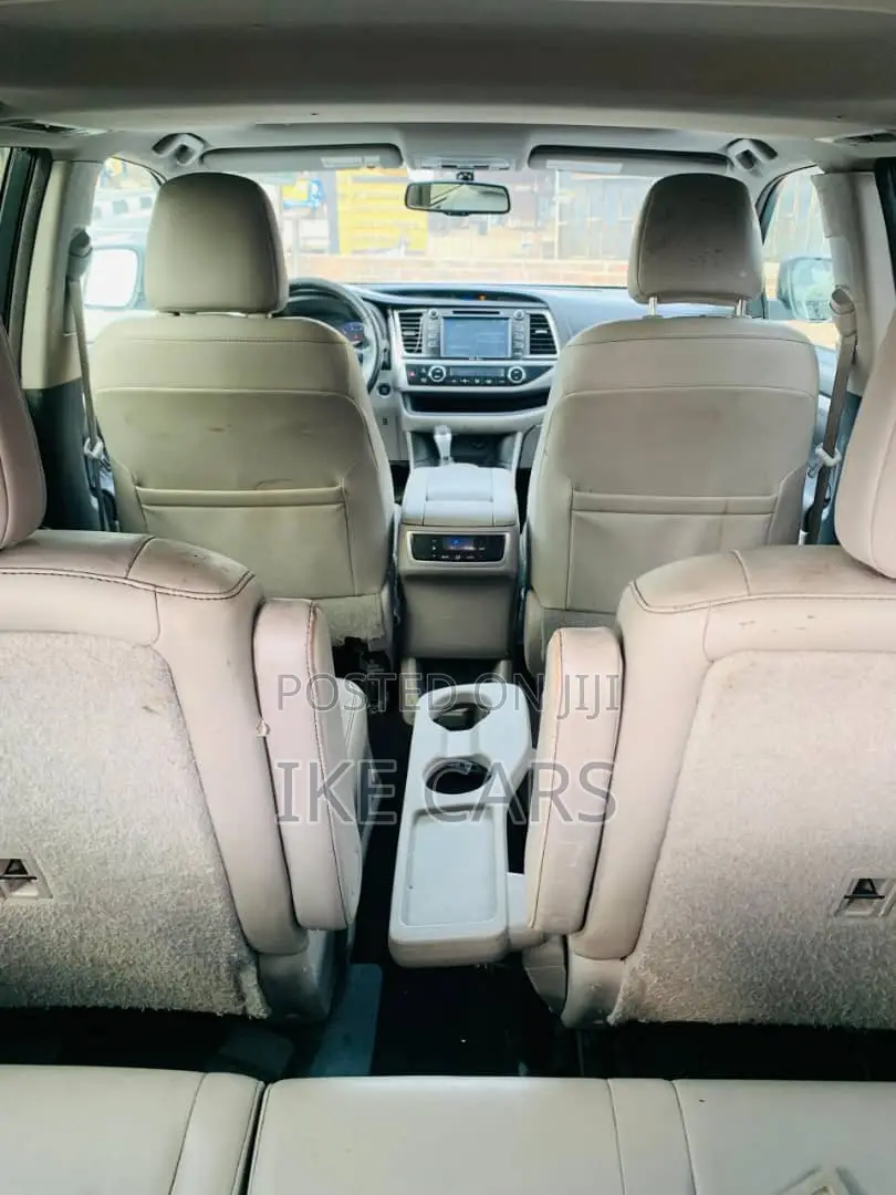 Toyota Highlander XLE 4dr SUV AWD (3.5L 6cyl 6A) 2014 Blue