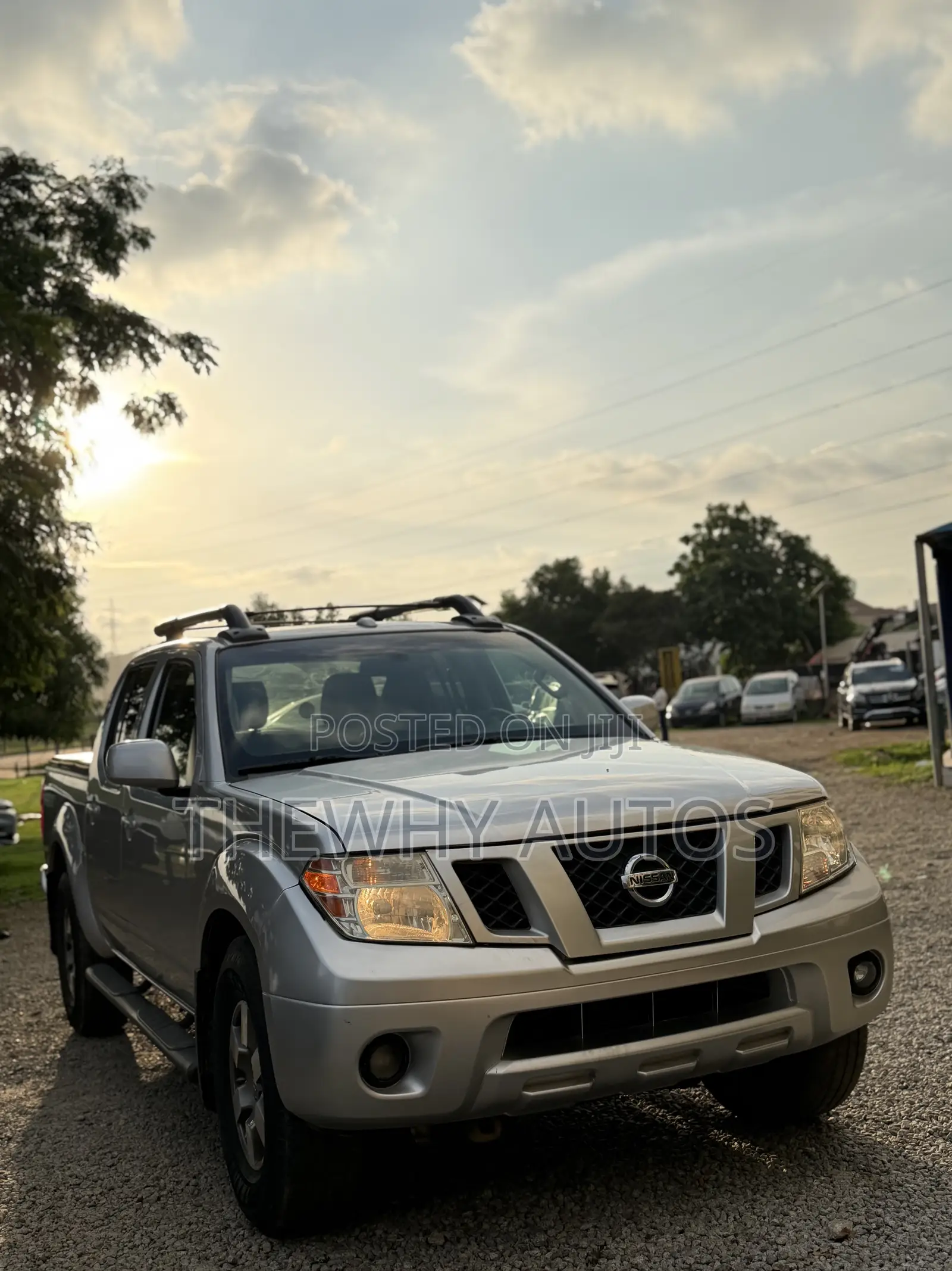 Nissan Frontier Crew Cab PRO-4X 2012 Silver