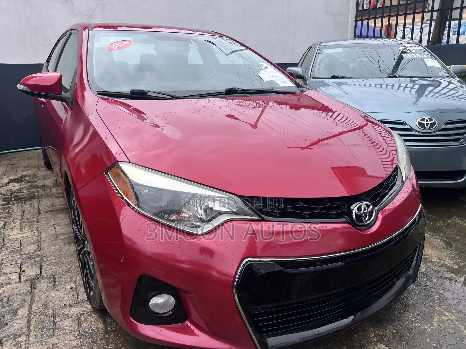 Toyota Corolla S Premium 4dr Sedan (1.8L 4cyl CVT) 2015 Red
