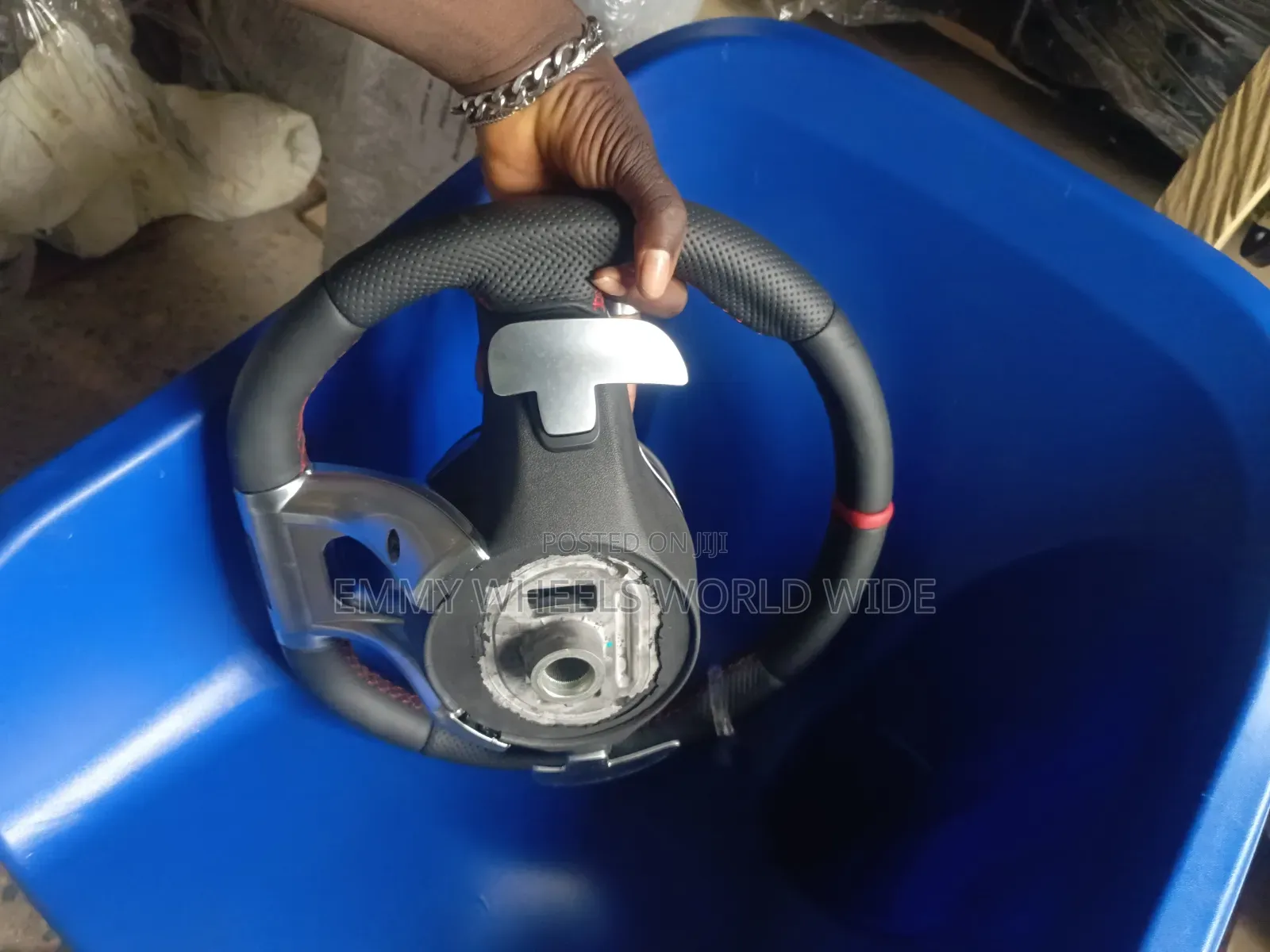 Upgrade Ur Sterring Wheel to New Model Drive in Style