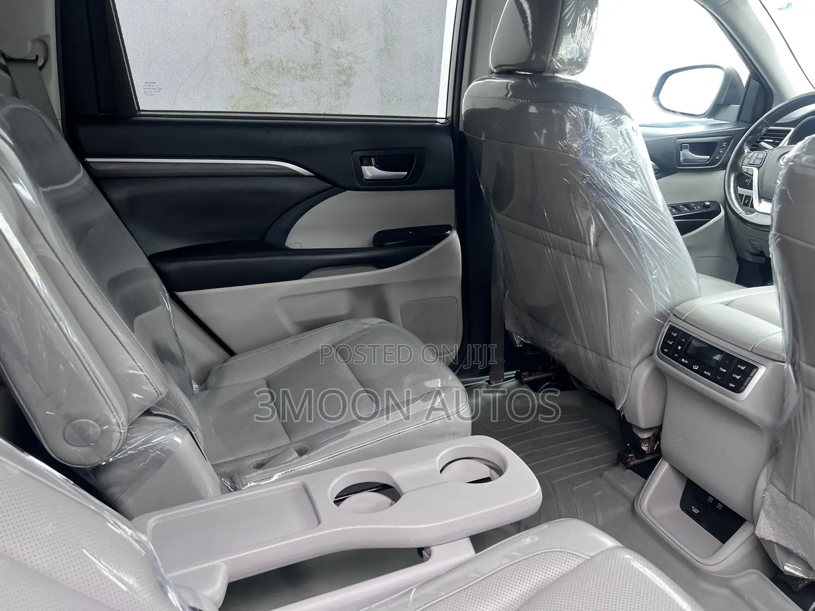 Toyota Highlander Limited Platinum 4x4 V6 (3.5L 6cyl 8A) 2018 Gray