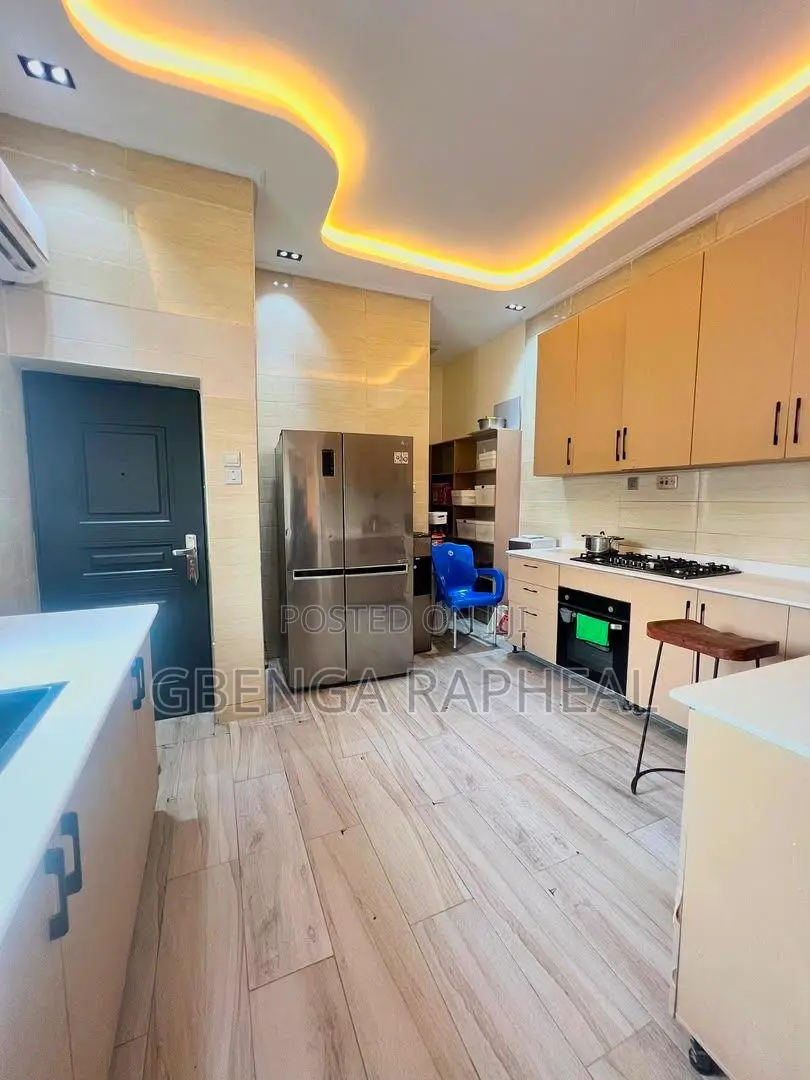 Furnished 3bdrm Block of Flats in Ikoyi for sale