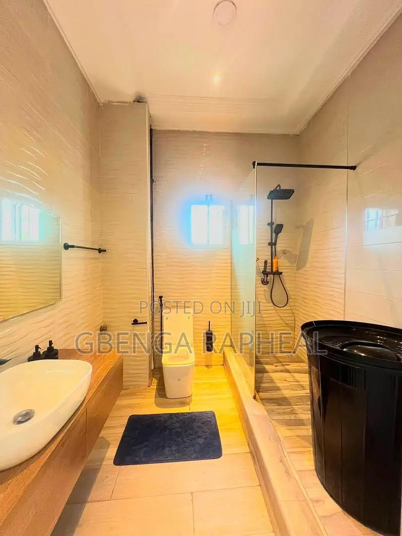 Furnished 3bdrm Block of Flats in Ikoyi for sale