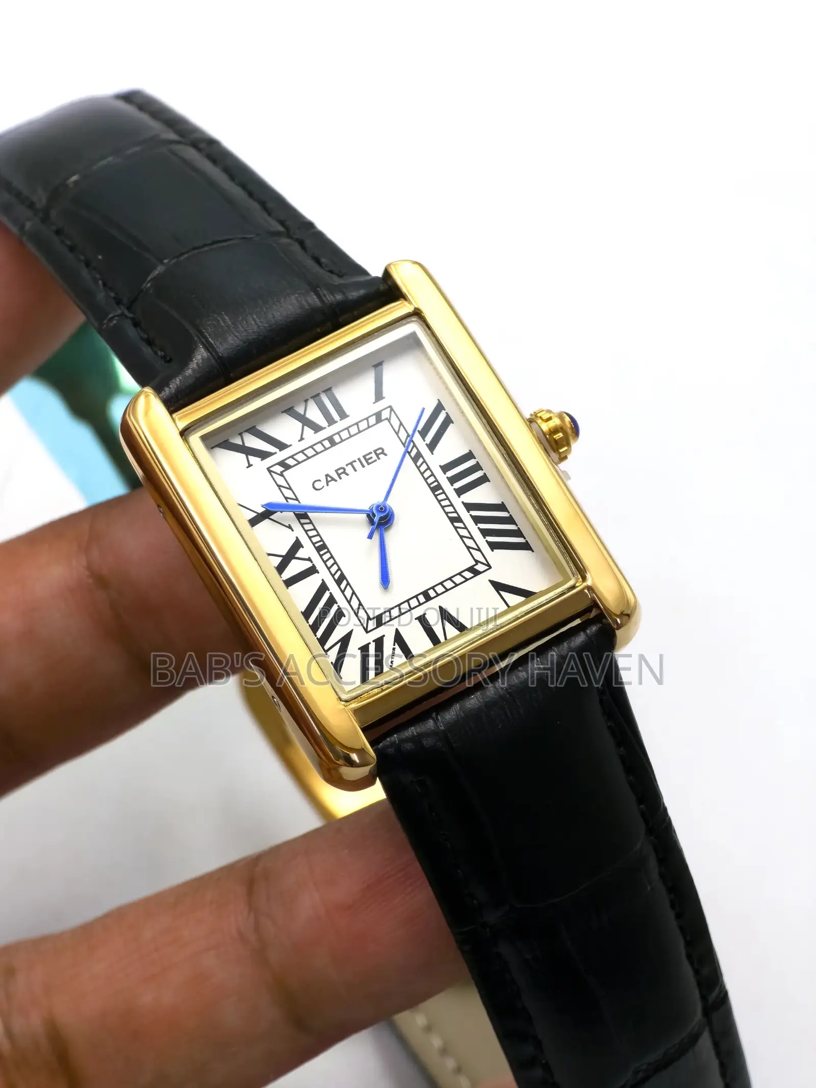 High Quality Cartier Stock Watch for Male Nd Female