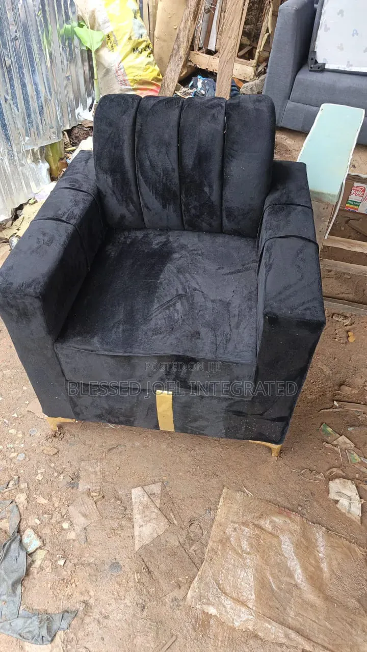 Single Sofa