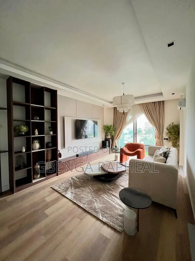2bdrm Block of Flats in Victoria Island for sale
