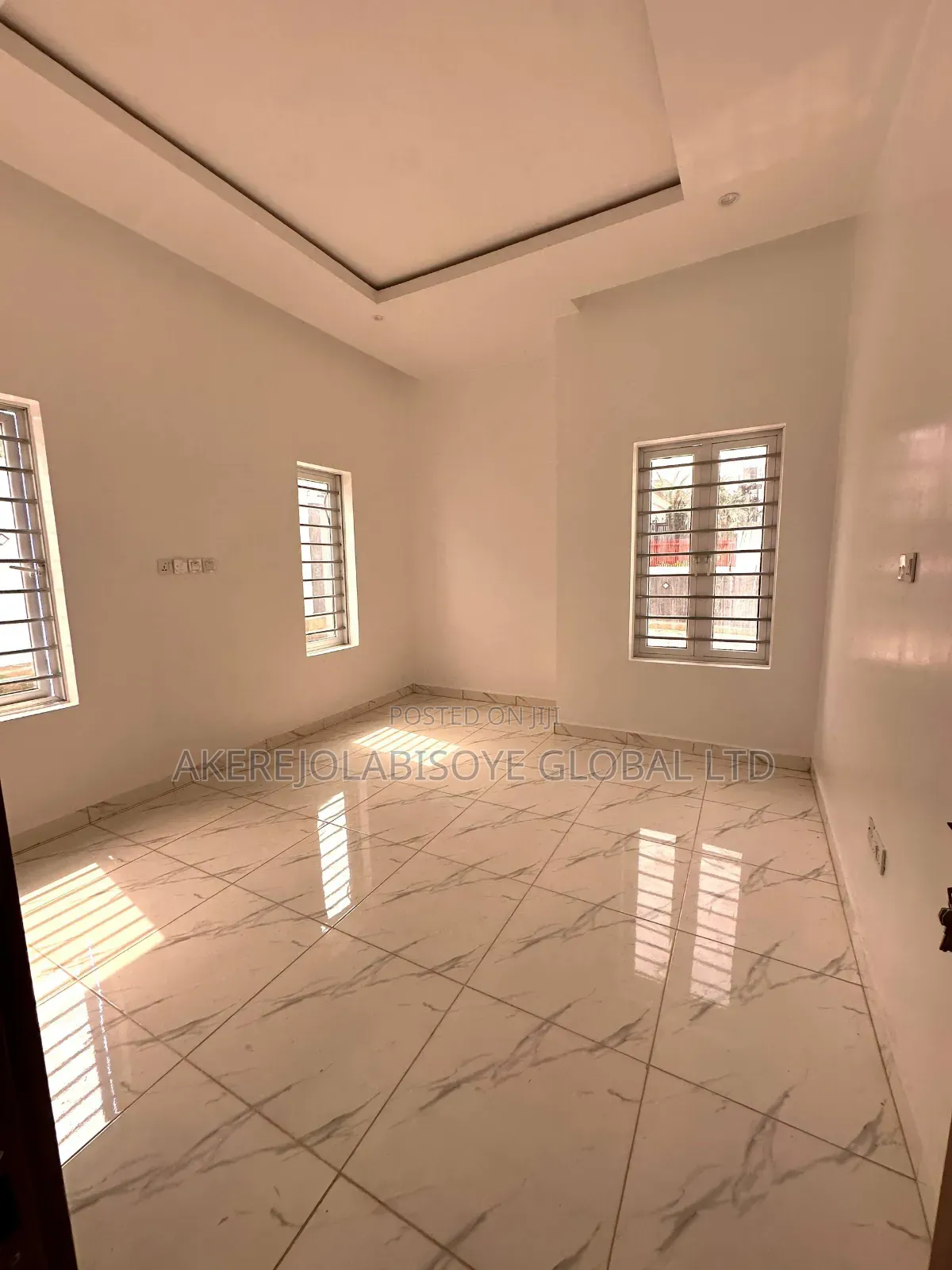 3bdrm Bungalow in Gwarinpa Extension, Life Camp for sale