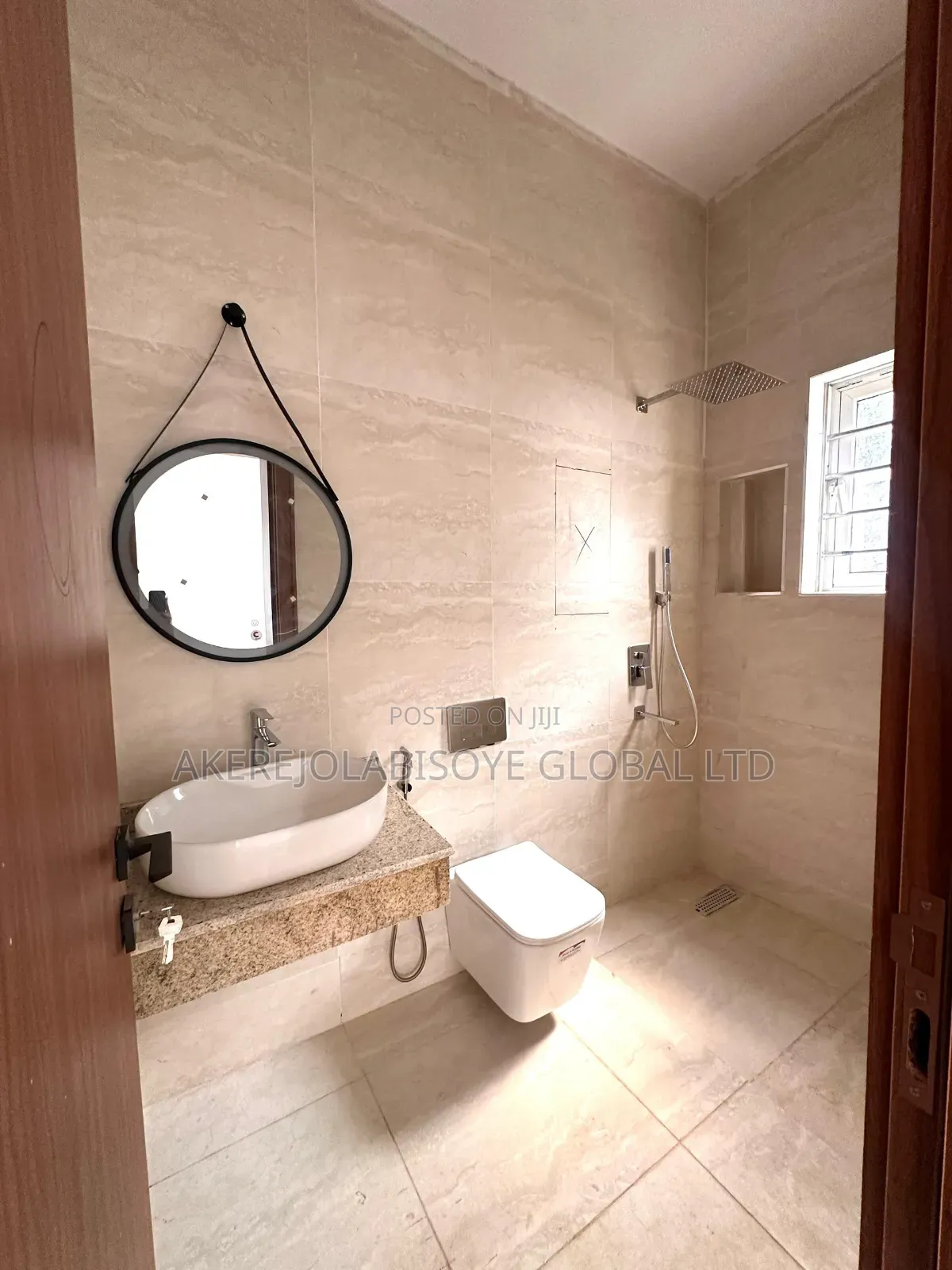 3bdrm Bungalow in Gwarinpa Extension, Life Camp for sale