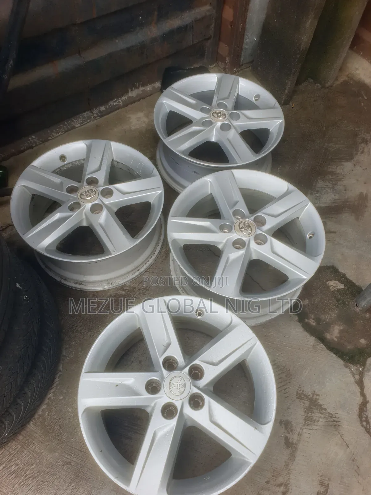 17inches Rim for Toyota Raw4 Sienna Etc 