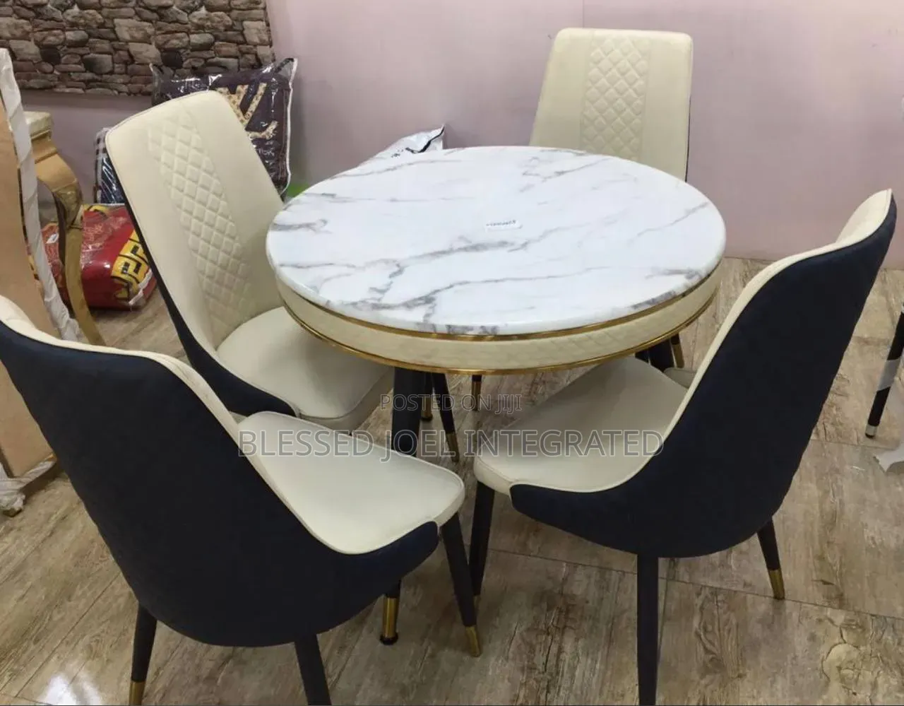 Portable 4 Seaters Dining