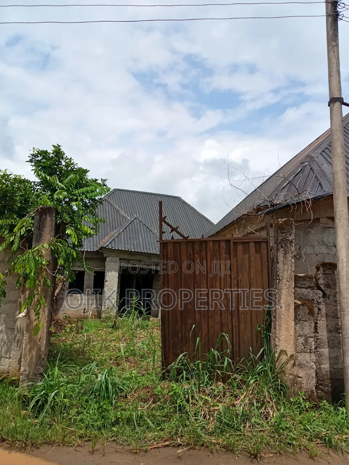 4bdrm Bungalow in Ojik Properties, Owerri for sale