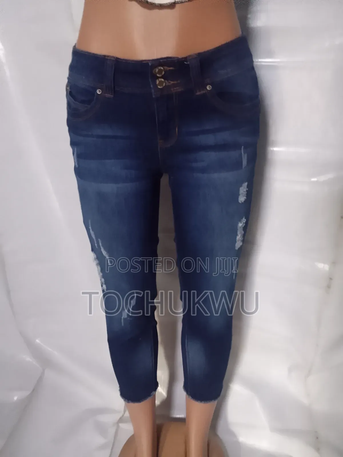 First Grade Thrift Ladies 3/4 Skinny Jeans