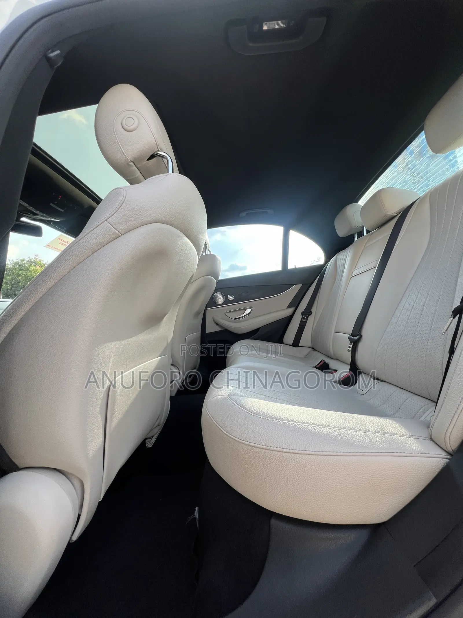 Mercedes-Benz 300E 2017 White