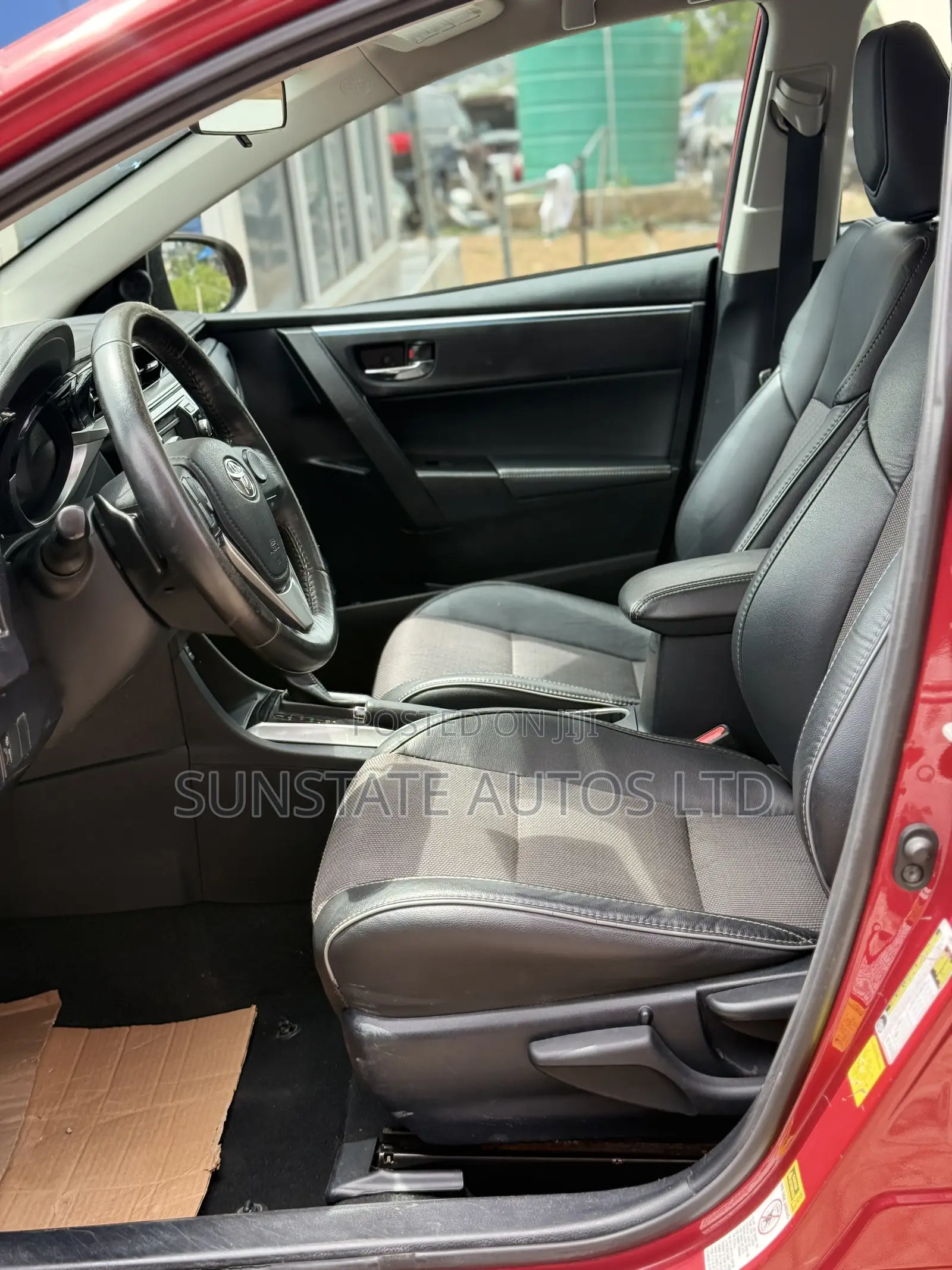 Toyota Corolla 2016 Red