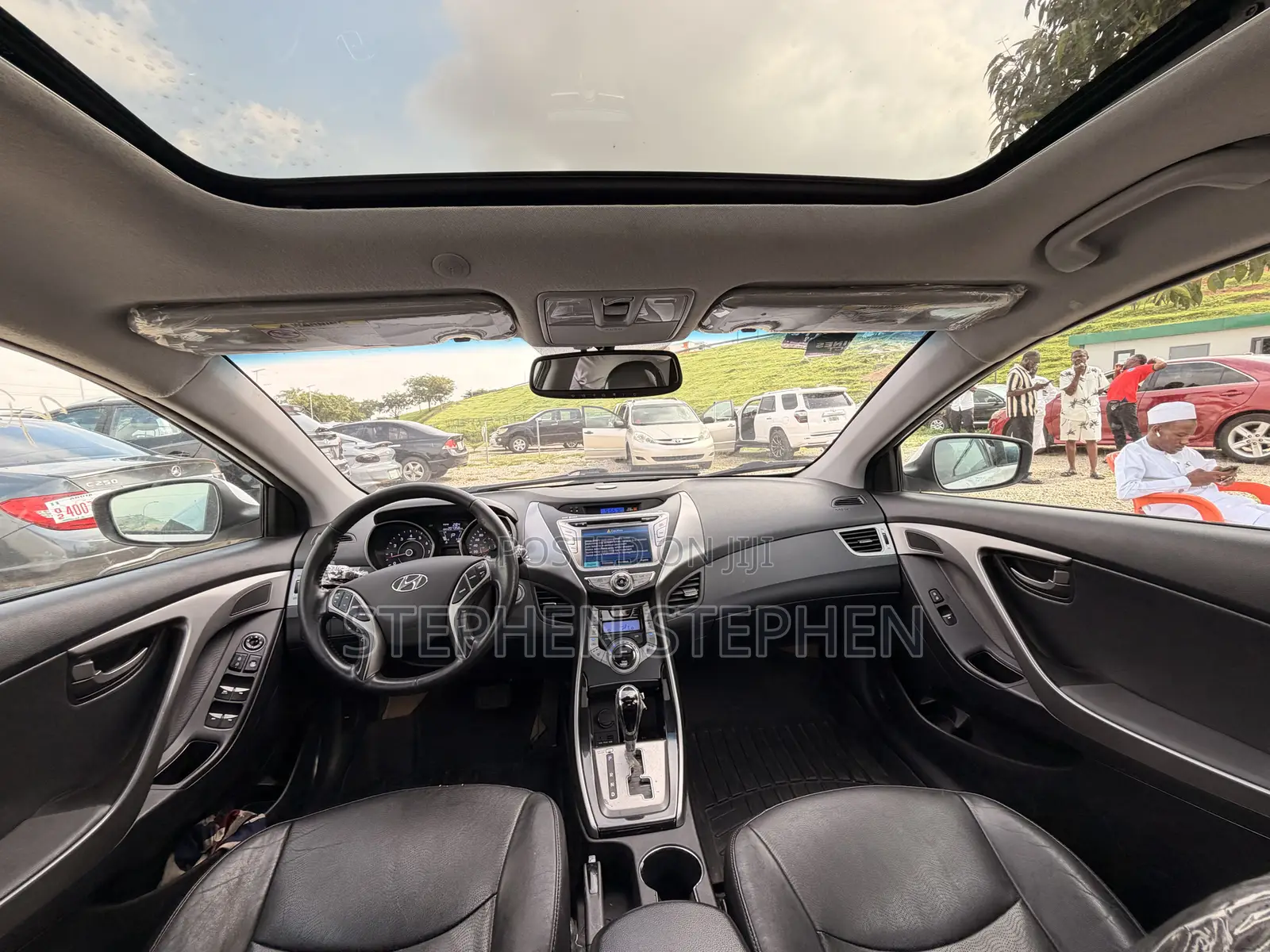 Hyundai Elantra Limited Sedan FWD (1.8L 4cyl 6A) 2013 White