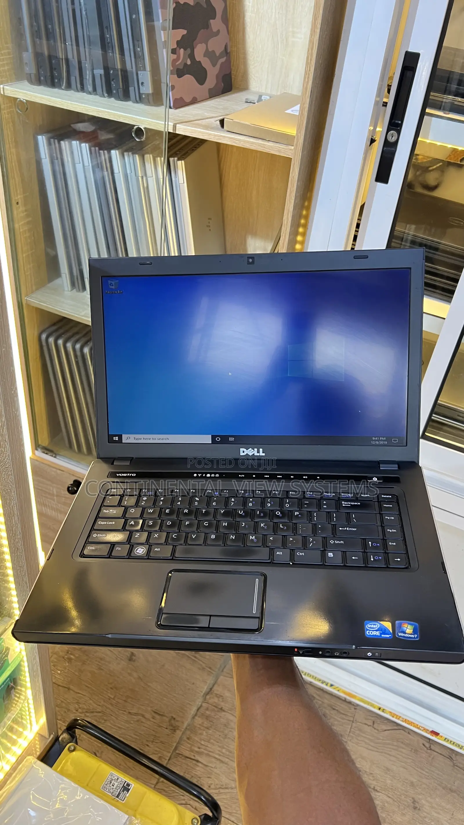 Laptop Dell Vostro 3500 8GB Intel Core i3 HDD 320GB