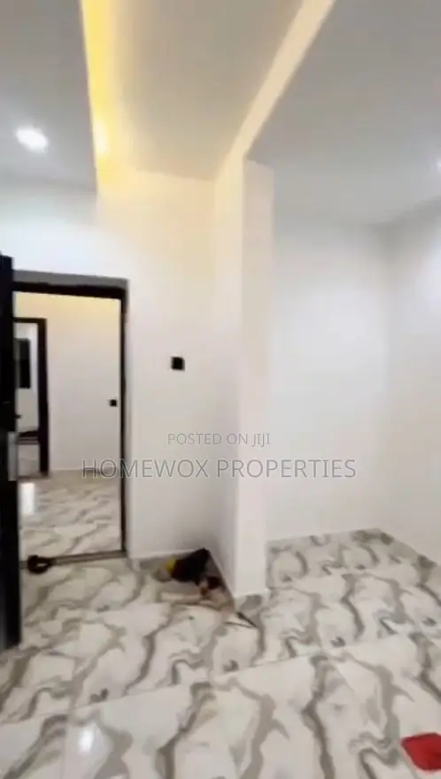 3bdrm Apartment in Bariga / Shomolu for rent