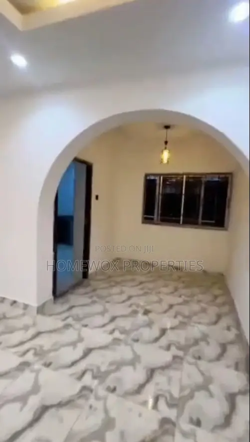 3bdrm Apartment in Bariga / Shomolu for rent