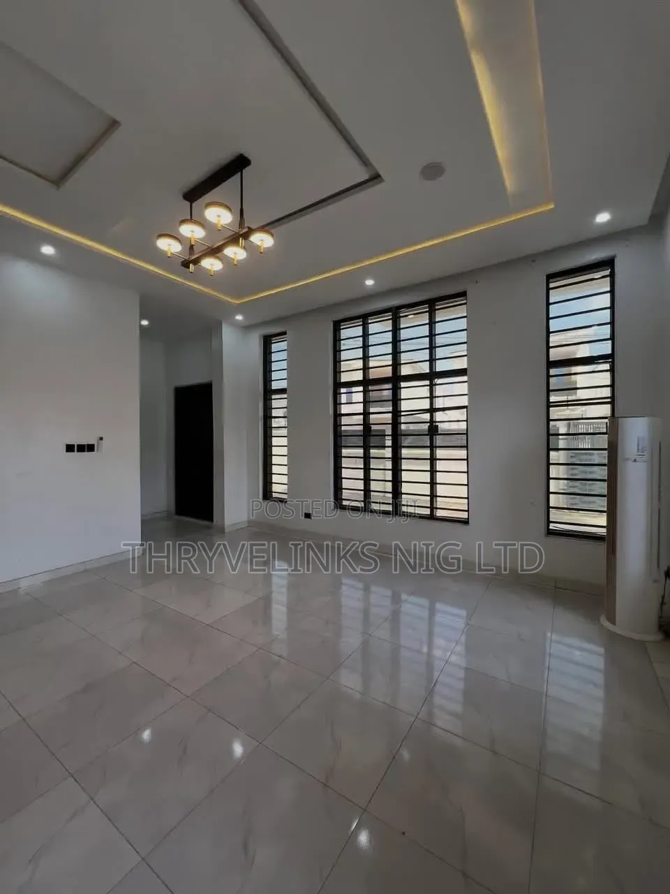 5bdrm Duplex in General Paint Ajah for rent