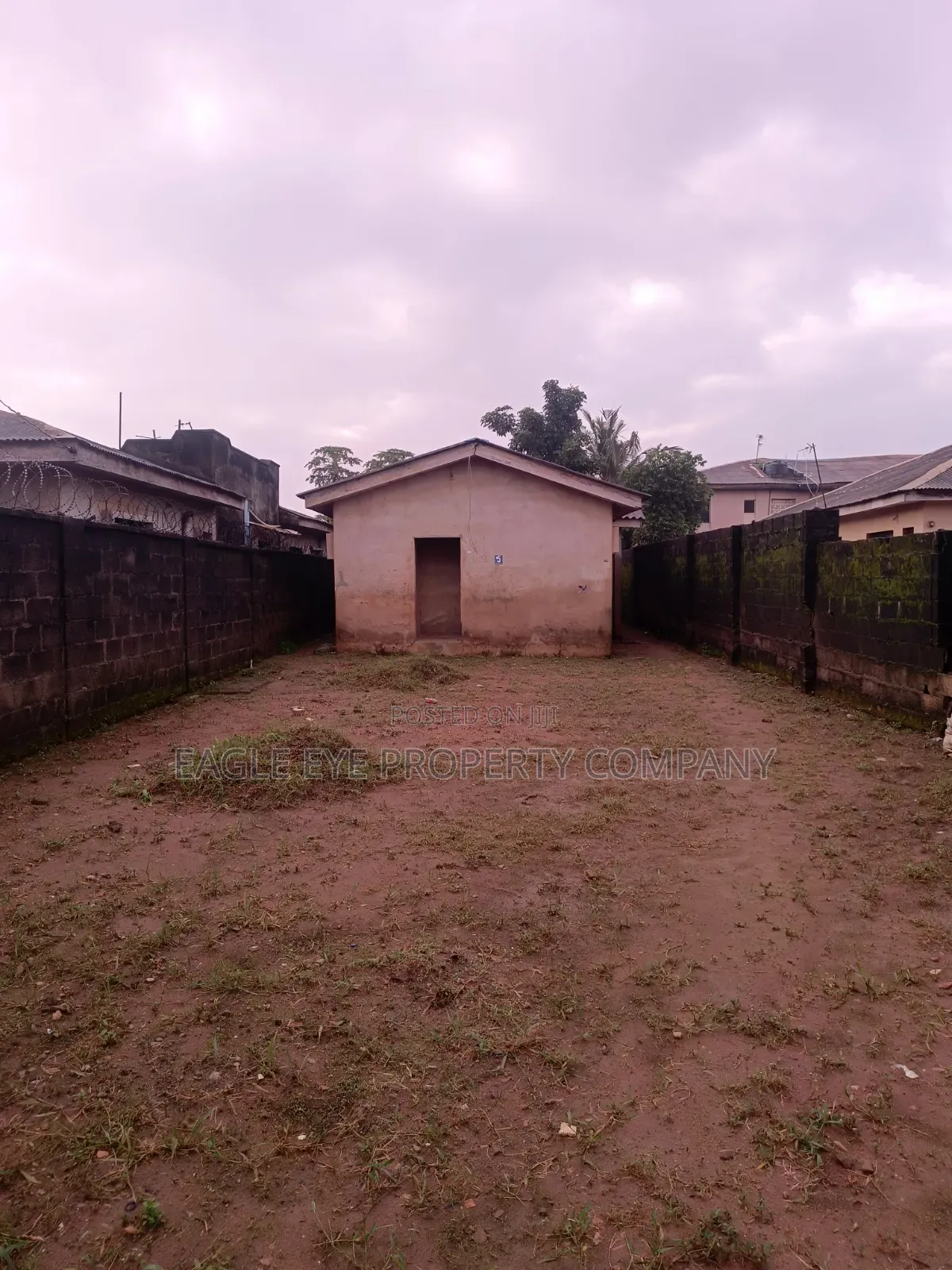 2bdrm Bungalow in Ayobo for sale