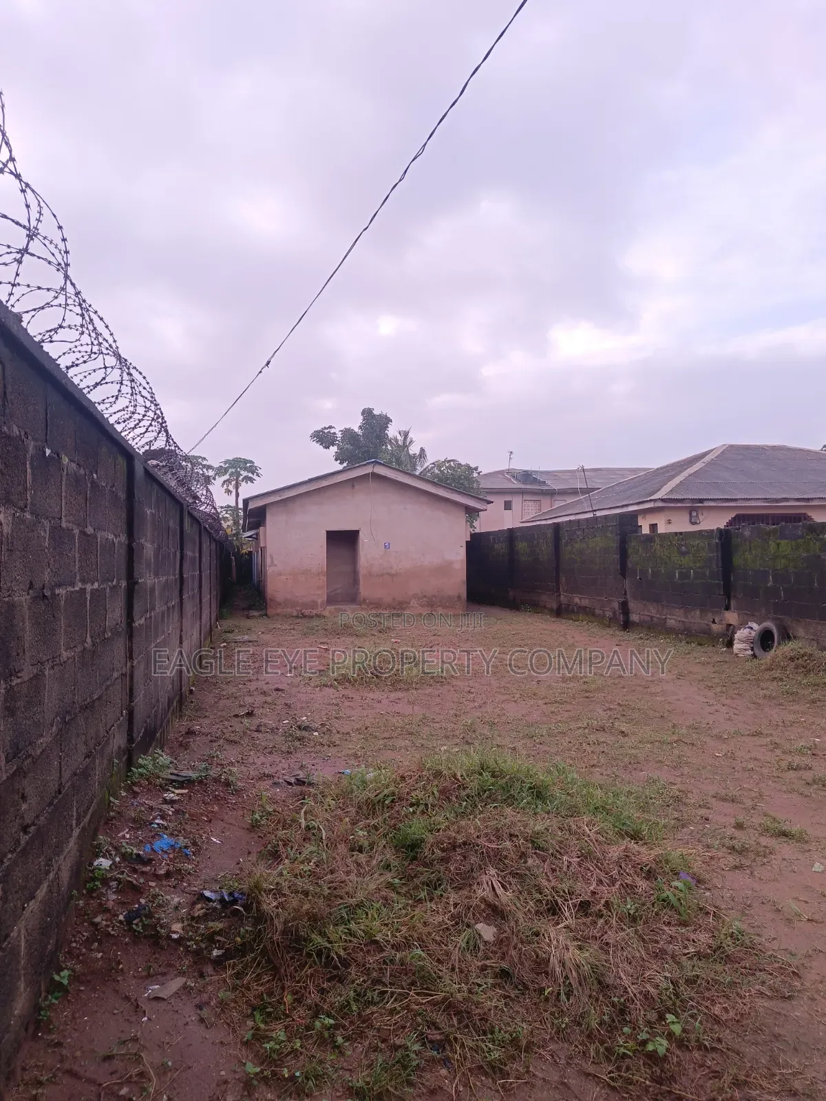2bdrm Bungalow in Ayobo for sale