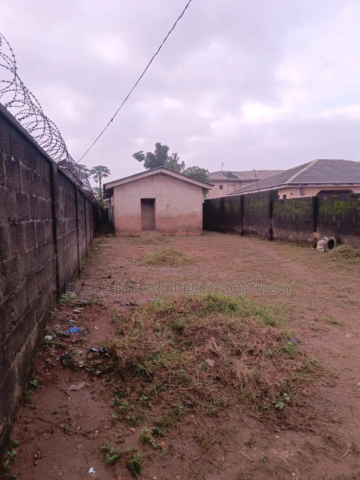 2bdrm Bungalow in Ayobo for sale