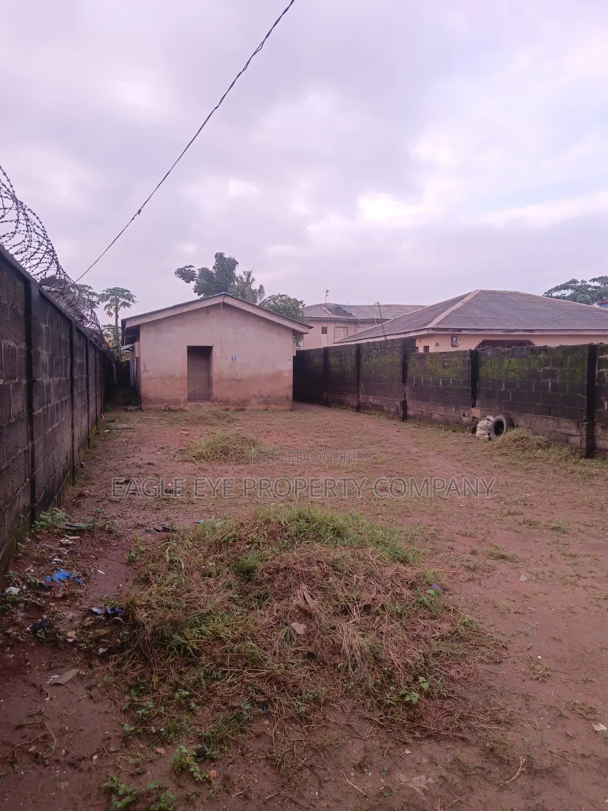 2bdrm Bungalow in Ayobo for sale