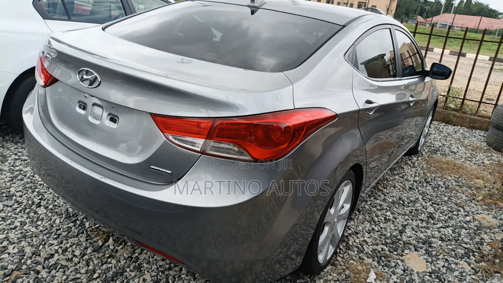 Hyundai Elantra 2012 Gray