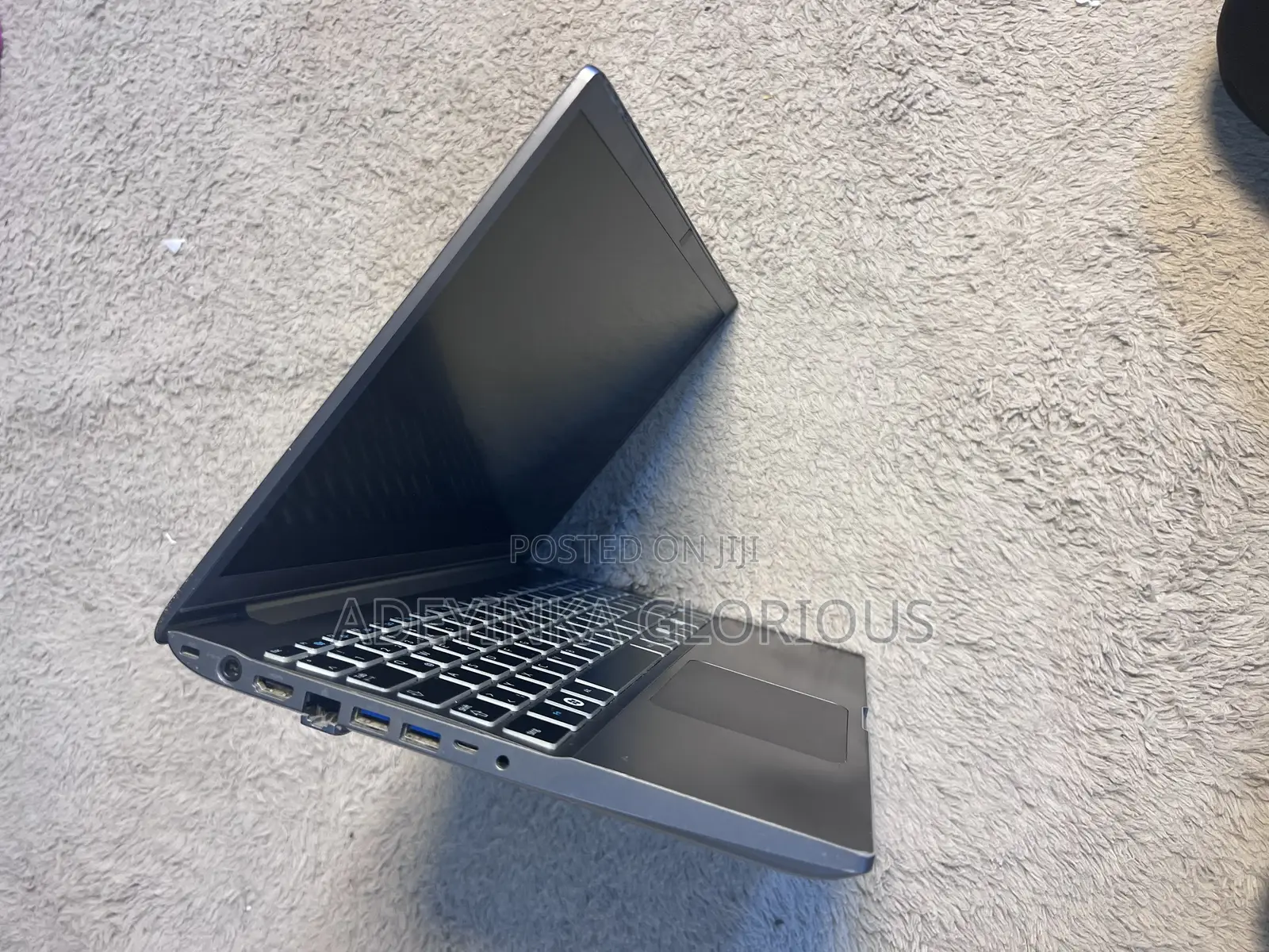 Laptop Samsung NP-R700 8GB Intel Core i5 HDD 500GB