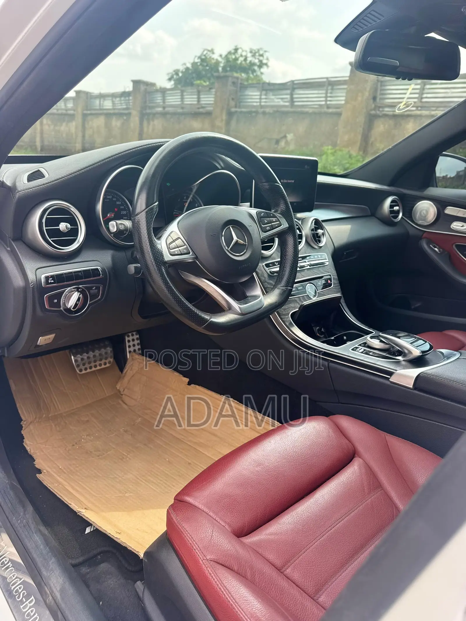 Mercedes-Benz C400 4Matic AWD Sedan (3.0L V6 7A) 2015 White
