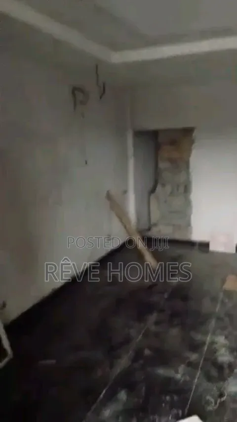 3bdrm Duplex in Anthony Village for rent