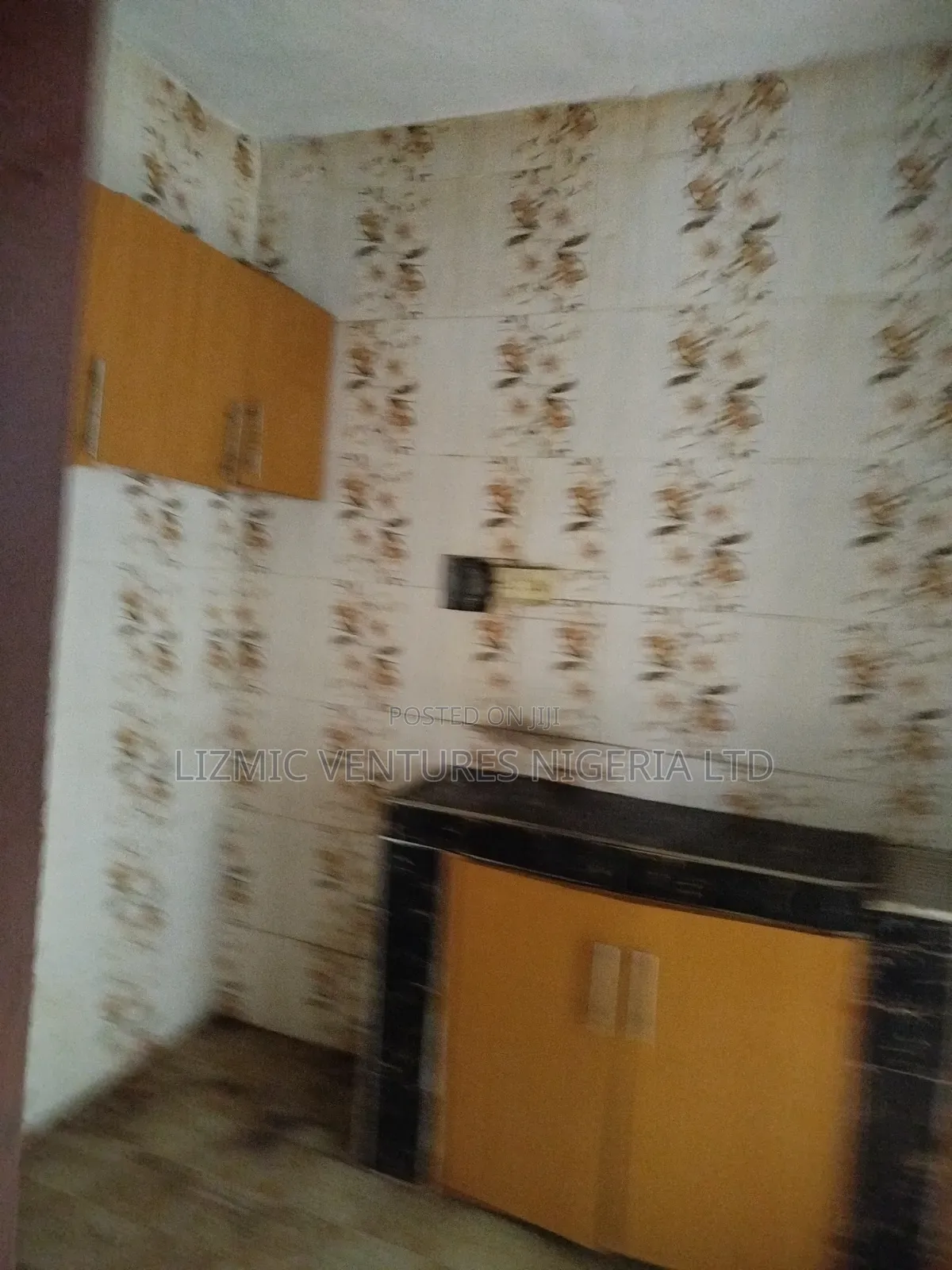 2bdrm Apartment in Afolabi, Ikotun / Ikotun/Igando for rent