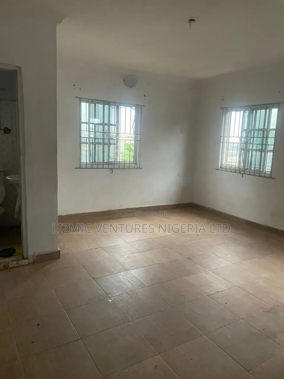 2bdrm Apartment in Agric Road, Ikotun / Ikotun/Igando for rent