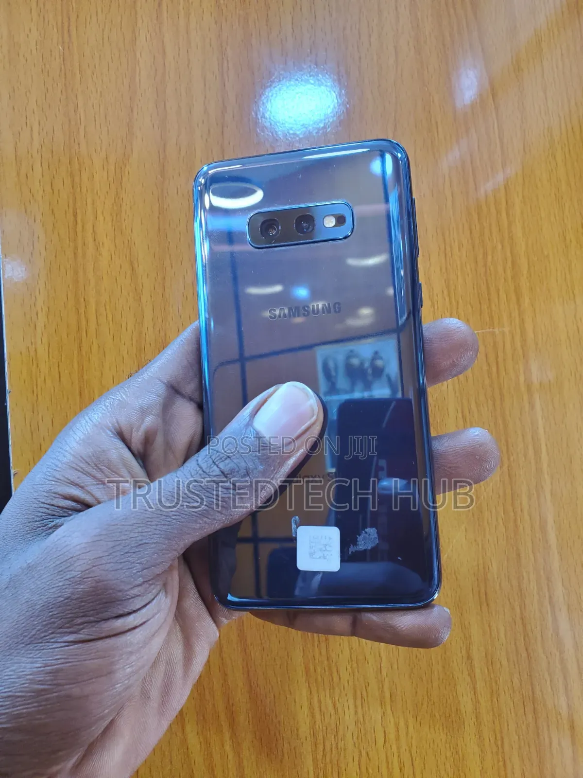 Samsung Galaxy S10e 128 GB Black