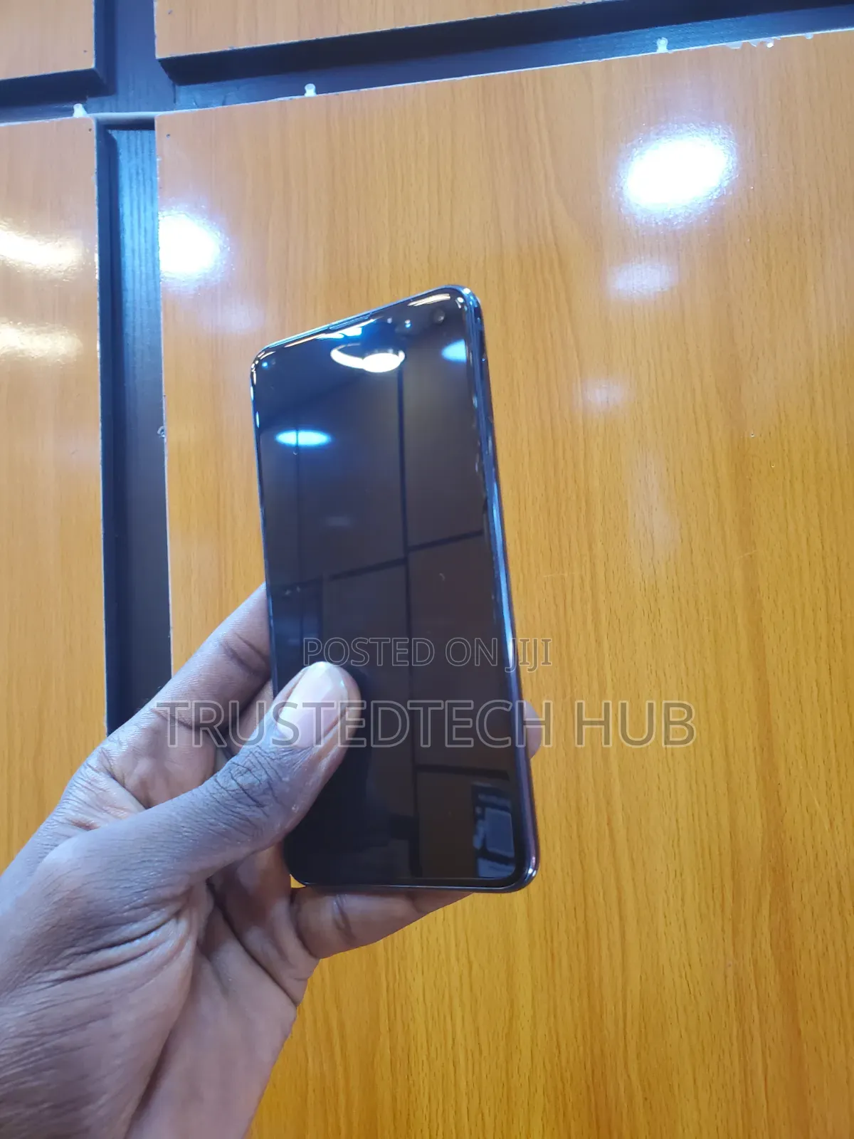 Samsung Galaxy S10e 128 GB Black