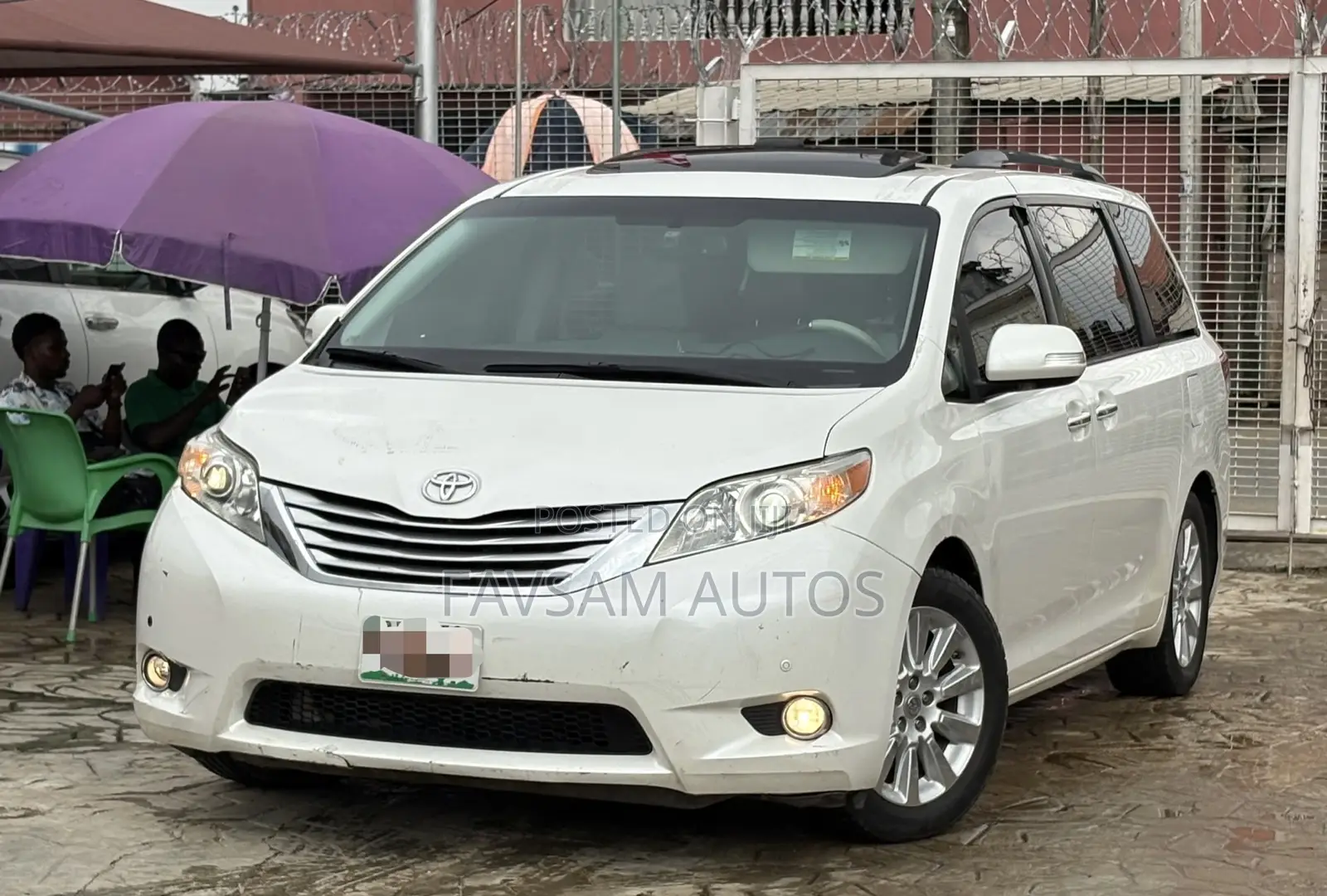 Toyota Sienna 2015 White