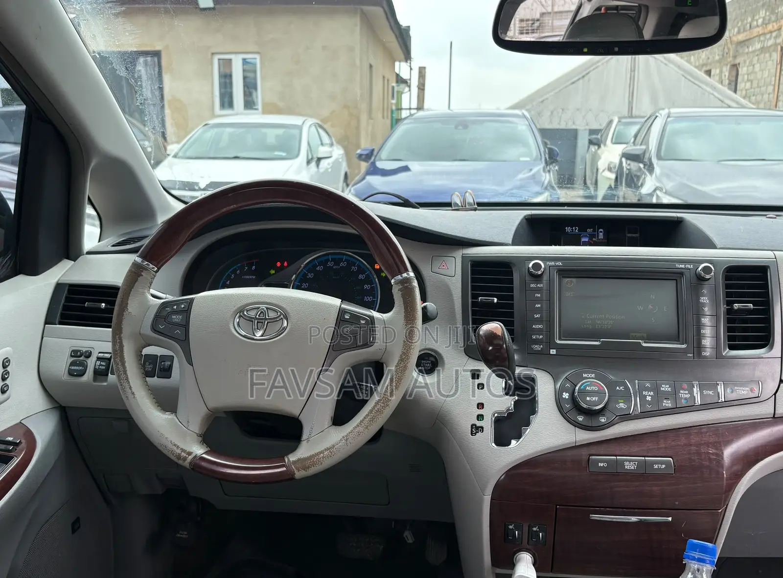 Toyota Sienna 2015 White