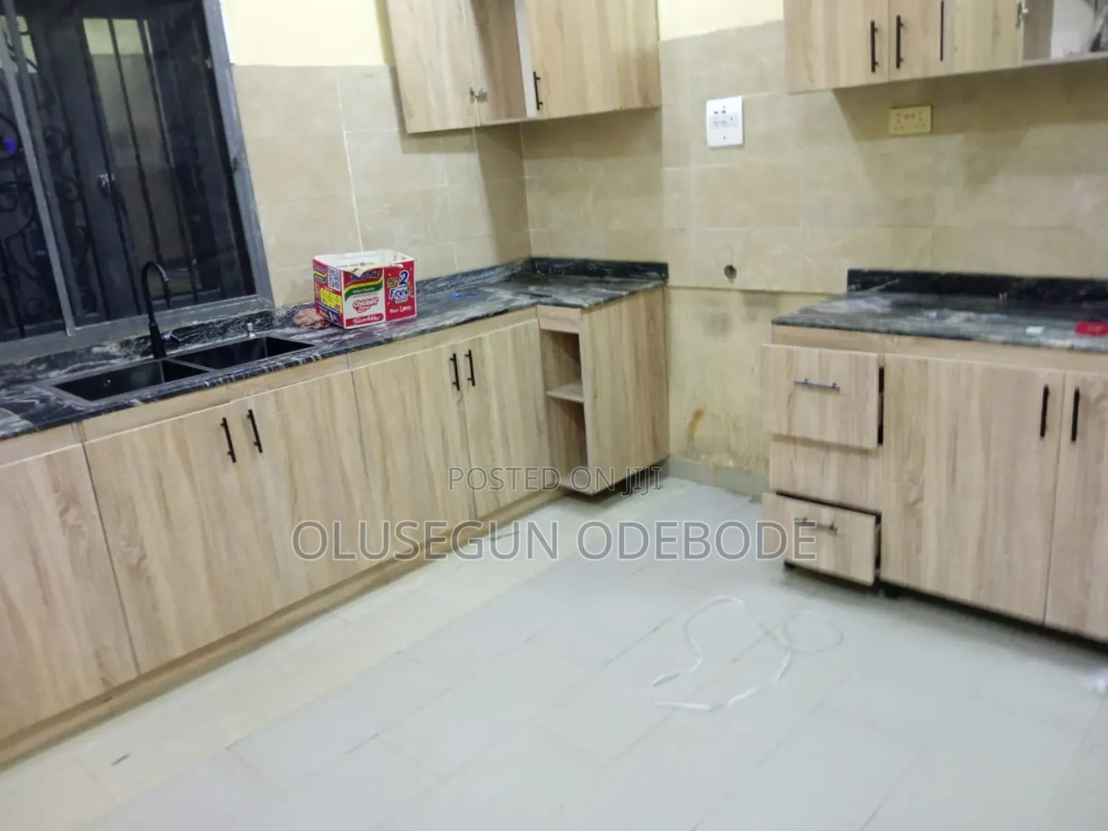 3bdrm Block of Flats in Ikeja Gra for sale